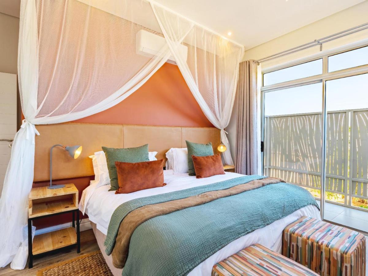 Miombo Mews Apartment Виктория Фолс Екстериор снимка