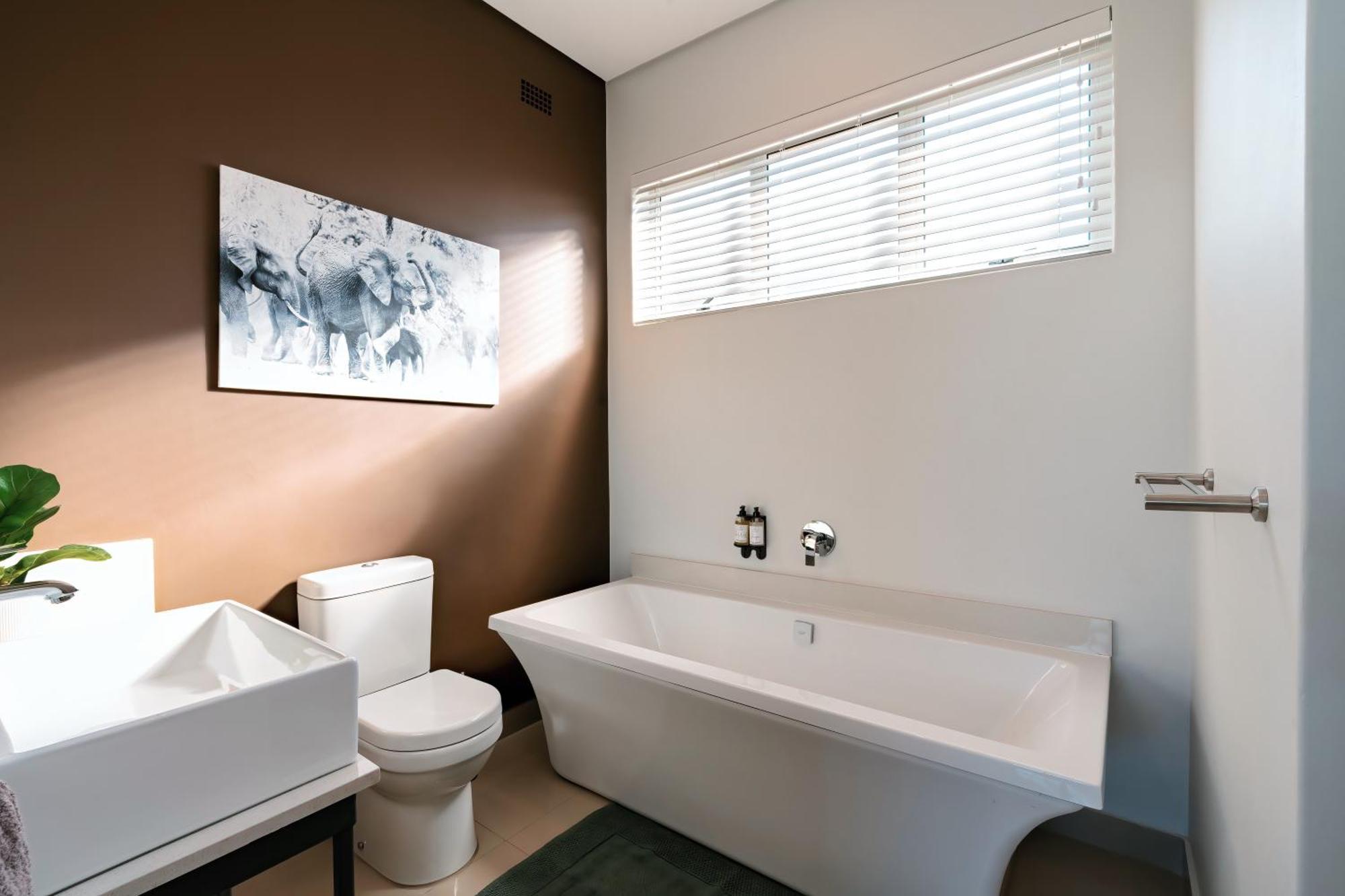 Miombo Mews Apartment Виктория Фолс Екстериор снимка