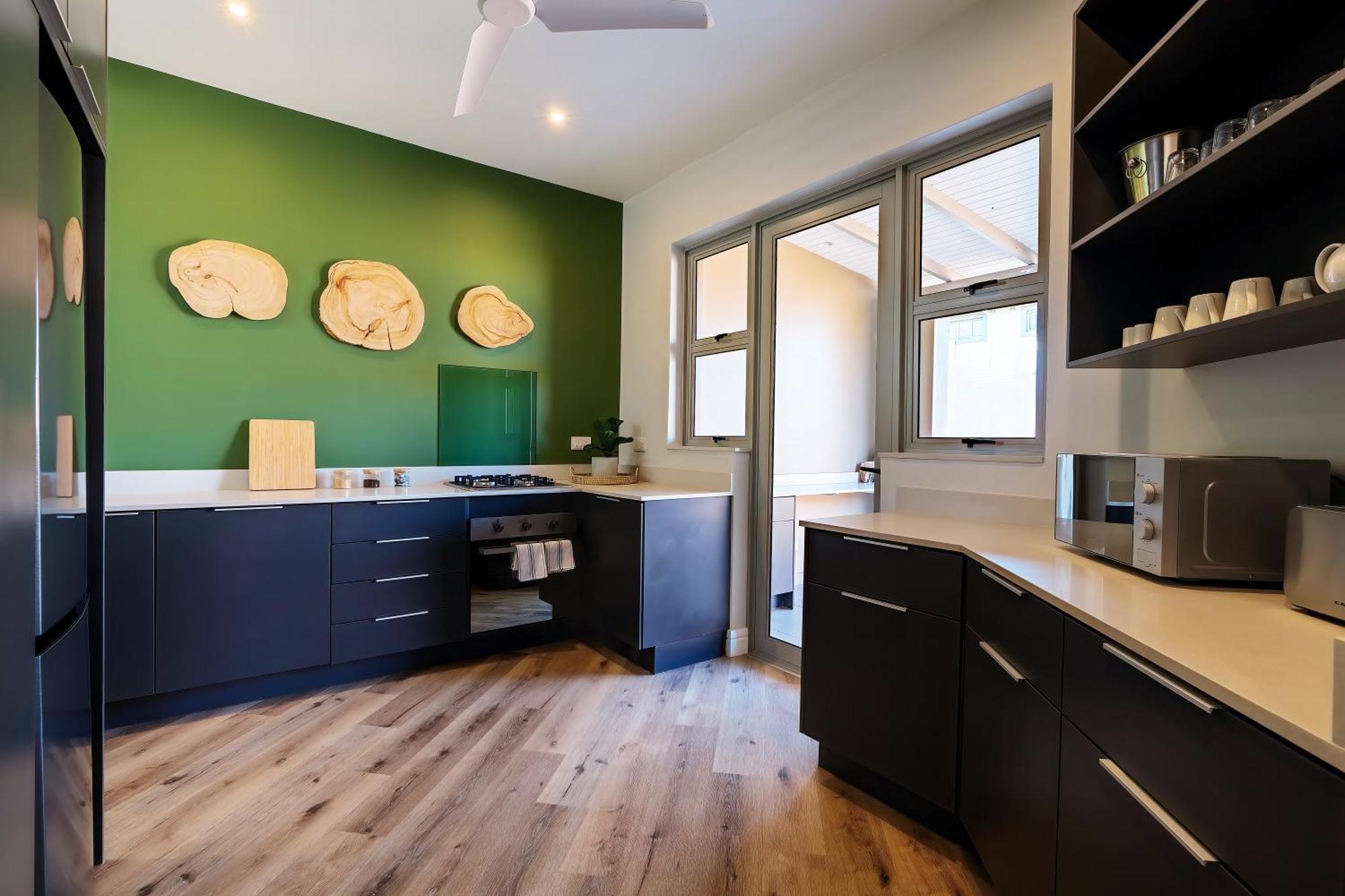 Miombo Mews Apartment Виктория Фолс Екстериор снимка