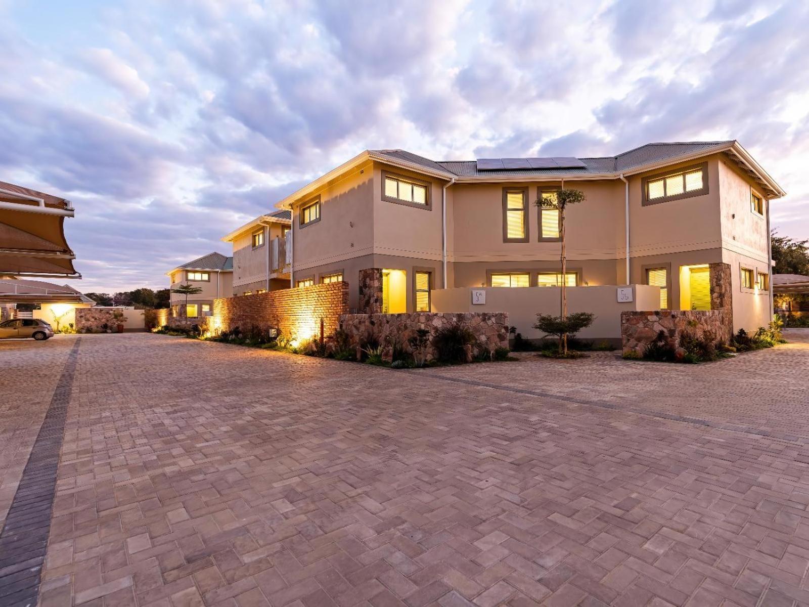 Miombo Mews Apartment Виктория Фолс Екстериор снимка